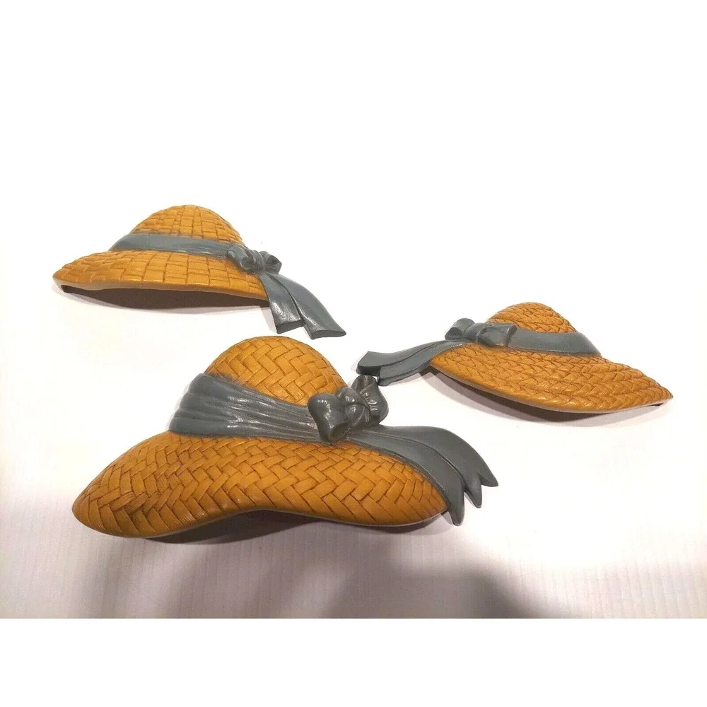 Lot of 3 Vintage‎ Homco Home Interior Wall Hanging  Bonnets Hats w/ Blue Ribbon